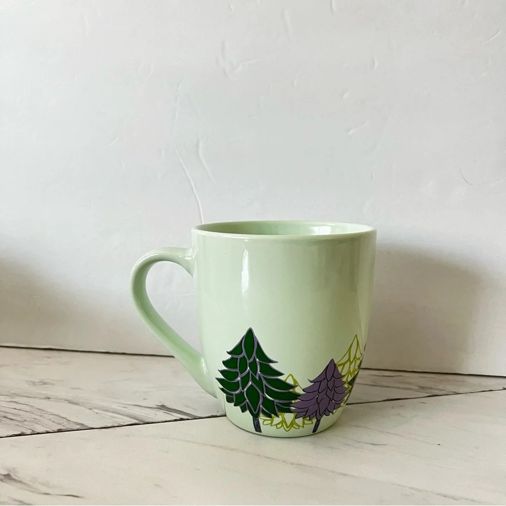 New without box, Starbucks Coffee Mug 16 Fl Oz. 2020 Holiday Christmas Pine Tree - Picture 2 of 7